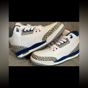 Jordan 3s